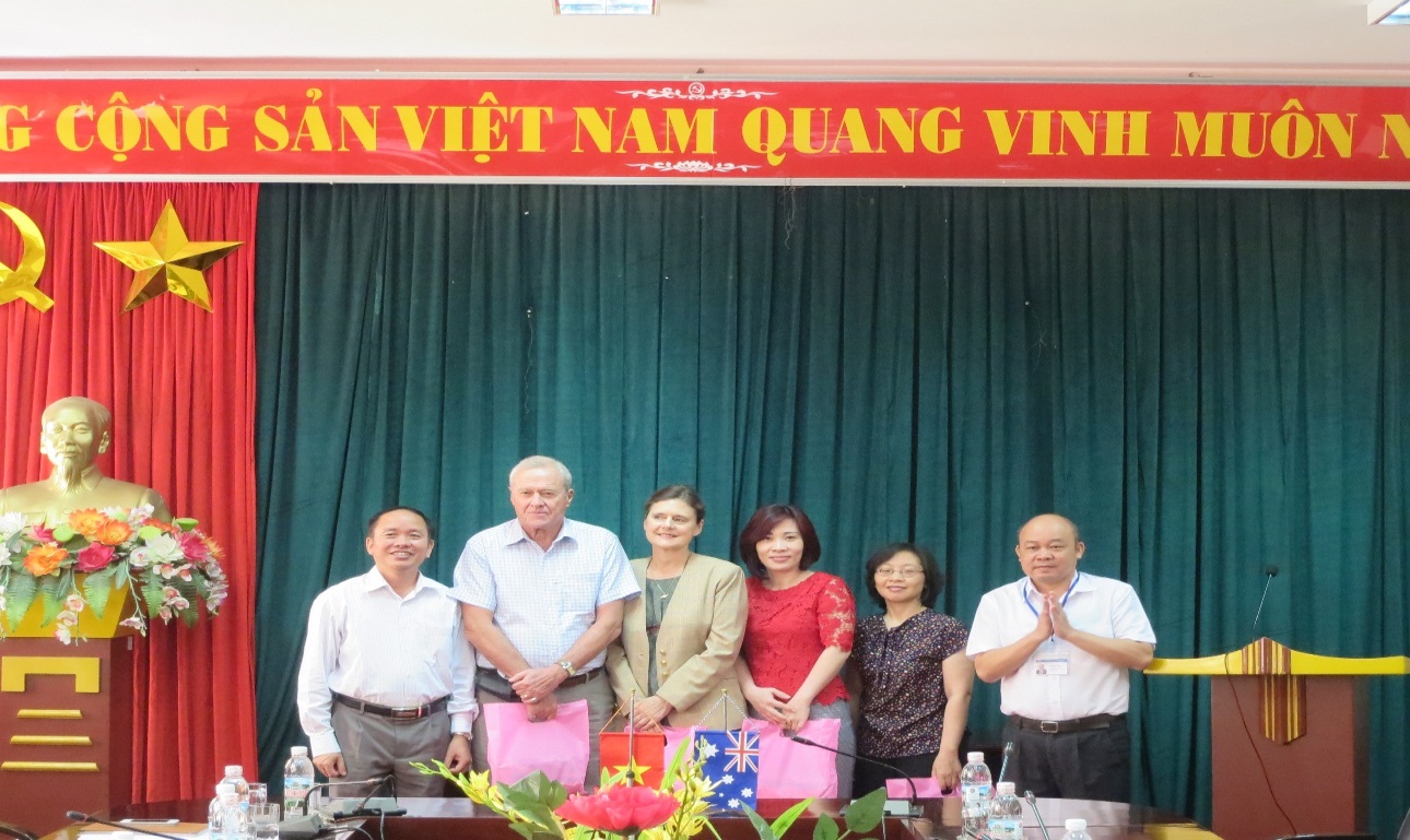 Trường Đại học Tây Bắc làm việc với Chương trình phát triển  Nguồn nhân lực Việt Nam – Australia 